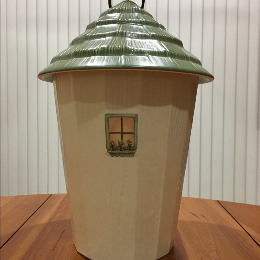 New Pfalzgraff Naturewood cookie jar and lid